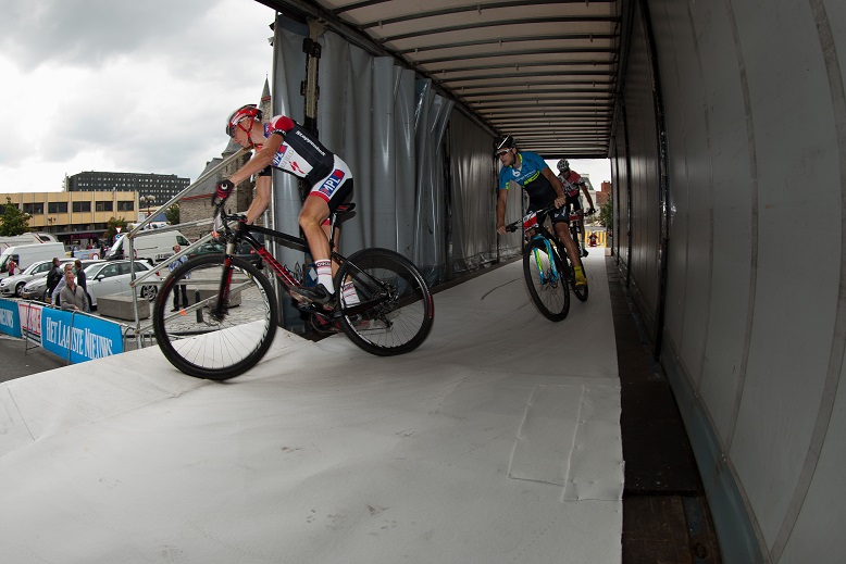 City-Mountainbike-WaregemMen-Start-Race-FinishLoek-PIctures-Belgium-150814b