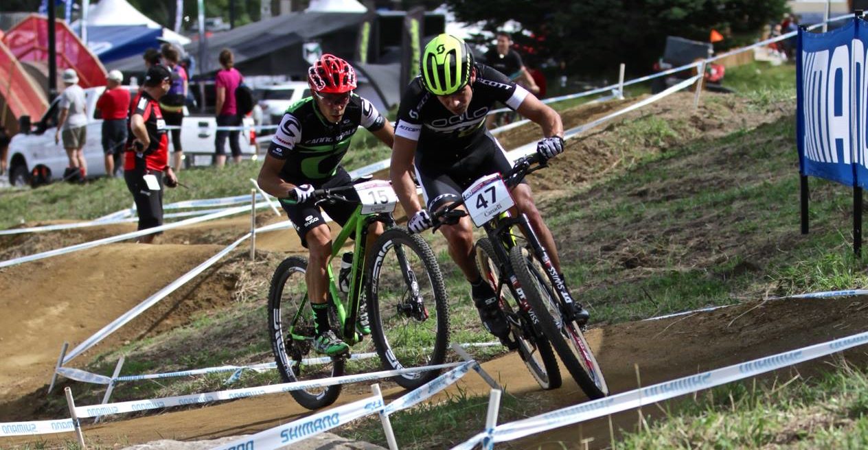 Van der Heijden met de sterke Italiaan Marco Aurelio Fontana in zijn wiel. Foto: Scott Odlo